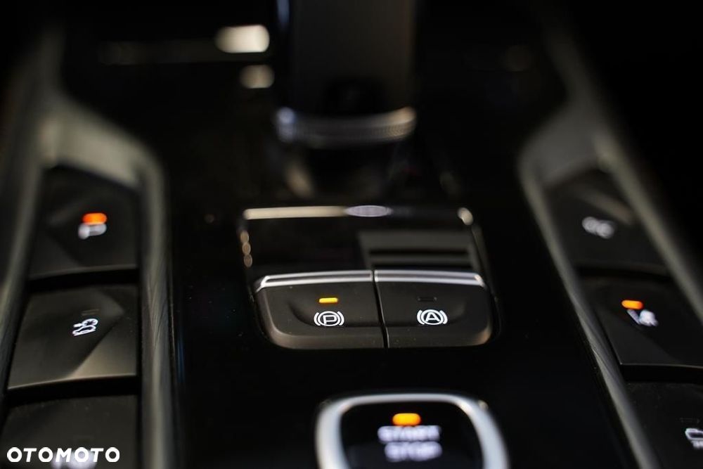 Bestune T77 1.5T Elegance DCT - 20