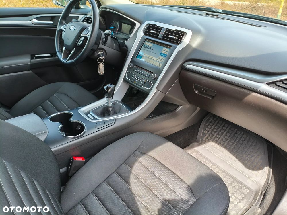 Ford Mondeo 1.5 EcoBoost Trend - 13