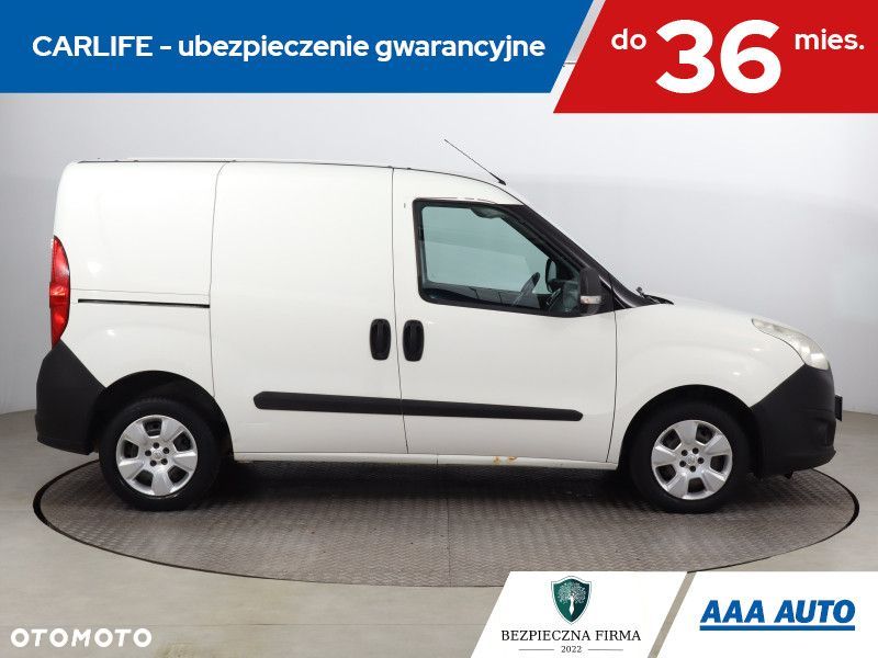Opel combo - 8