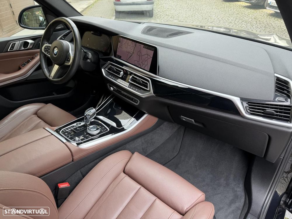 BMW X5 30 d xDrive Pack M - 9