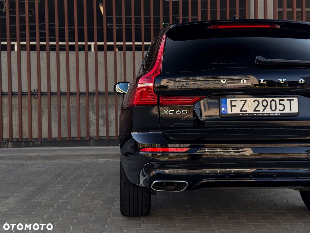 Volvo XC 60 D4 R-Design - 5