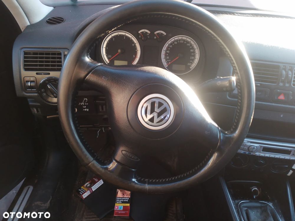 VW BORA   1.9 TDI AUY, AJM   KLAPA BAGAŻNIKA   LO41/L041 - 20