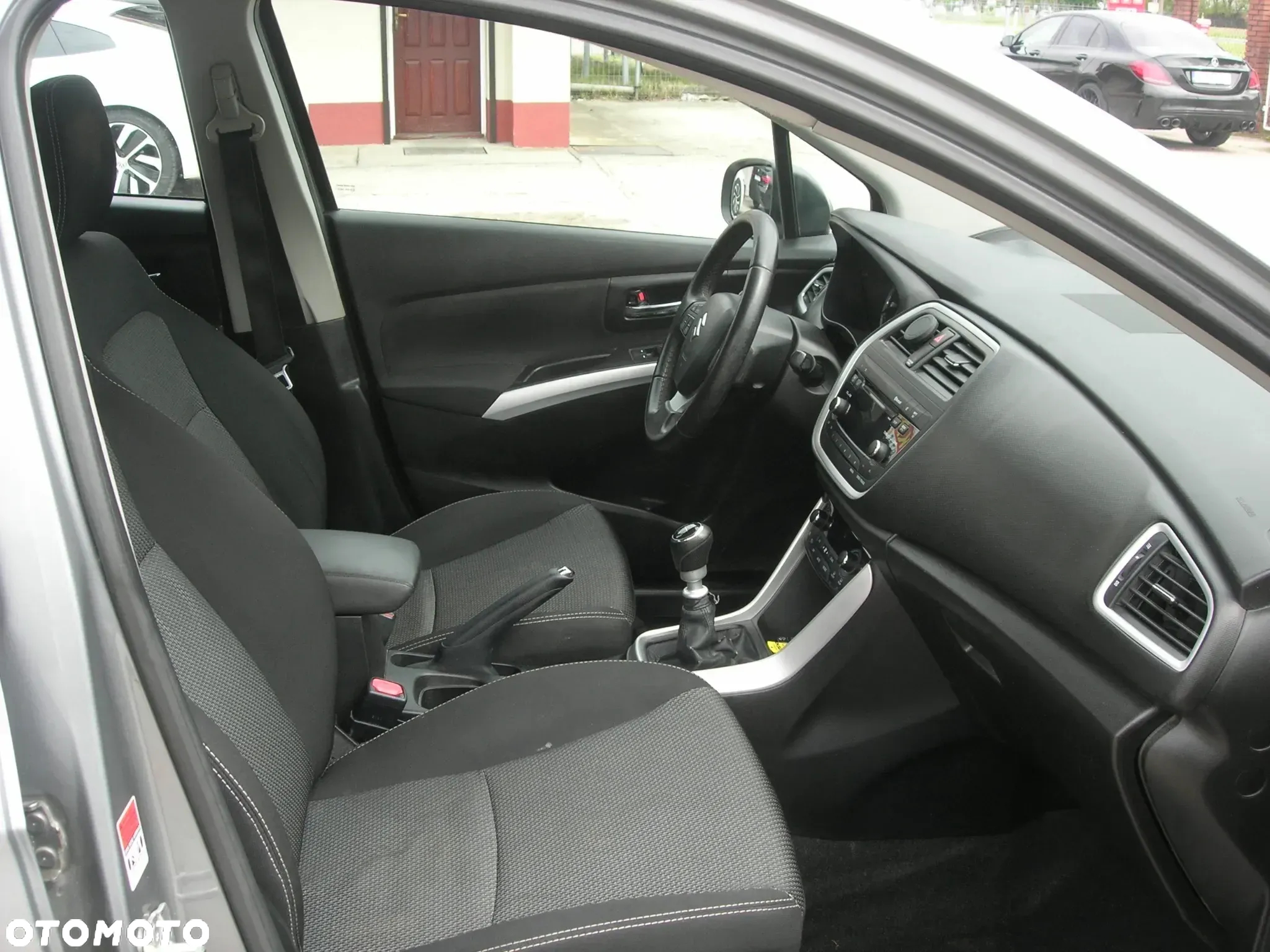 Suzuki SX4 S-Cross 1.6 DDiS Allgrip Comfort - 21