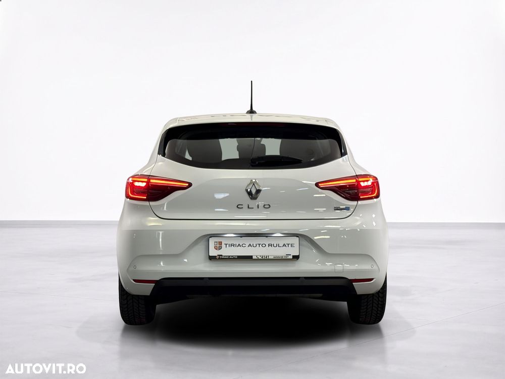 Renault Clio - 5