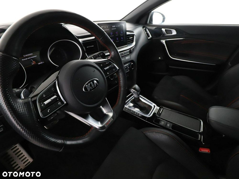 Kia ProCeed 1.6 T-GDI GT DCT - 14