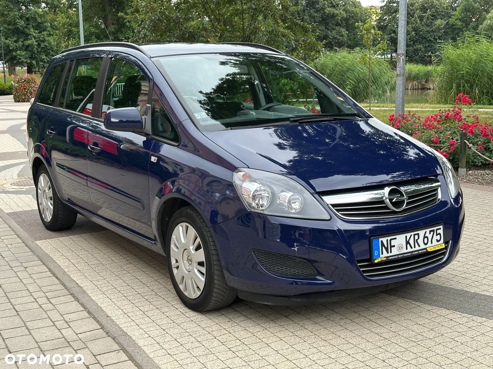 Opel Zafira 1.8 Family - 2
