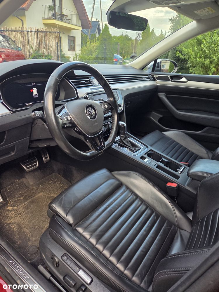 Volkswagen Passat 2.0 TDI Bi-Turbo BMT 4Mot Highline DSG - 10