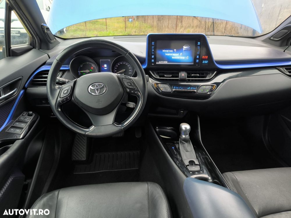 Toyota C-HR - 8