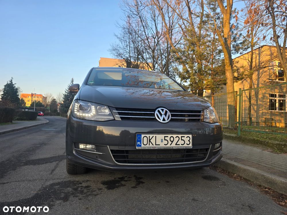 Volkswagen Sharan 2.0 TDI DSG BlueMotion Technology Comfortline - 2