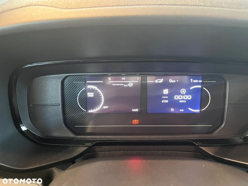 Toyota Proace City - 16