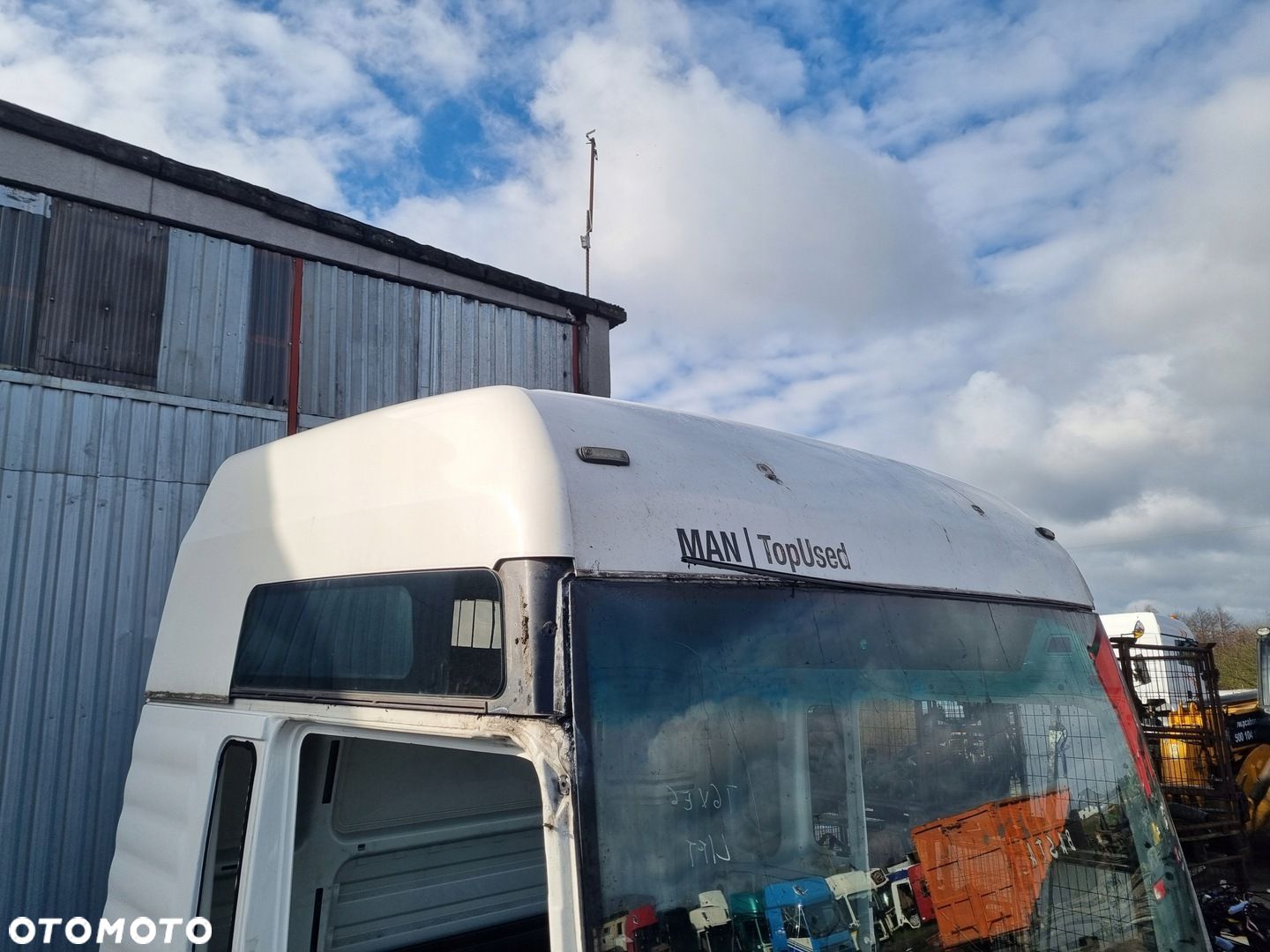 DACH GLOB CZAPA CZAPKA KABINY MAN TGX EURO 6 XXL LIFT - 1