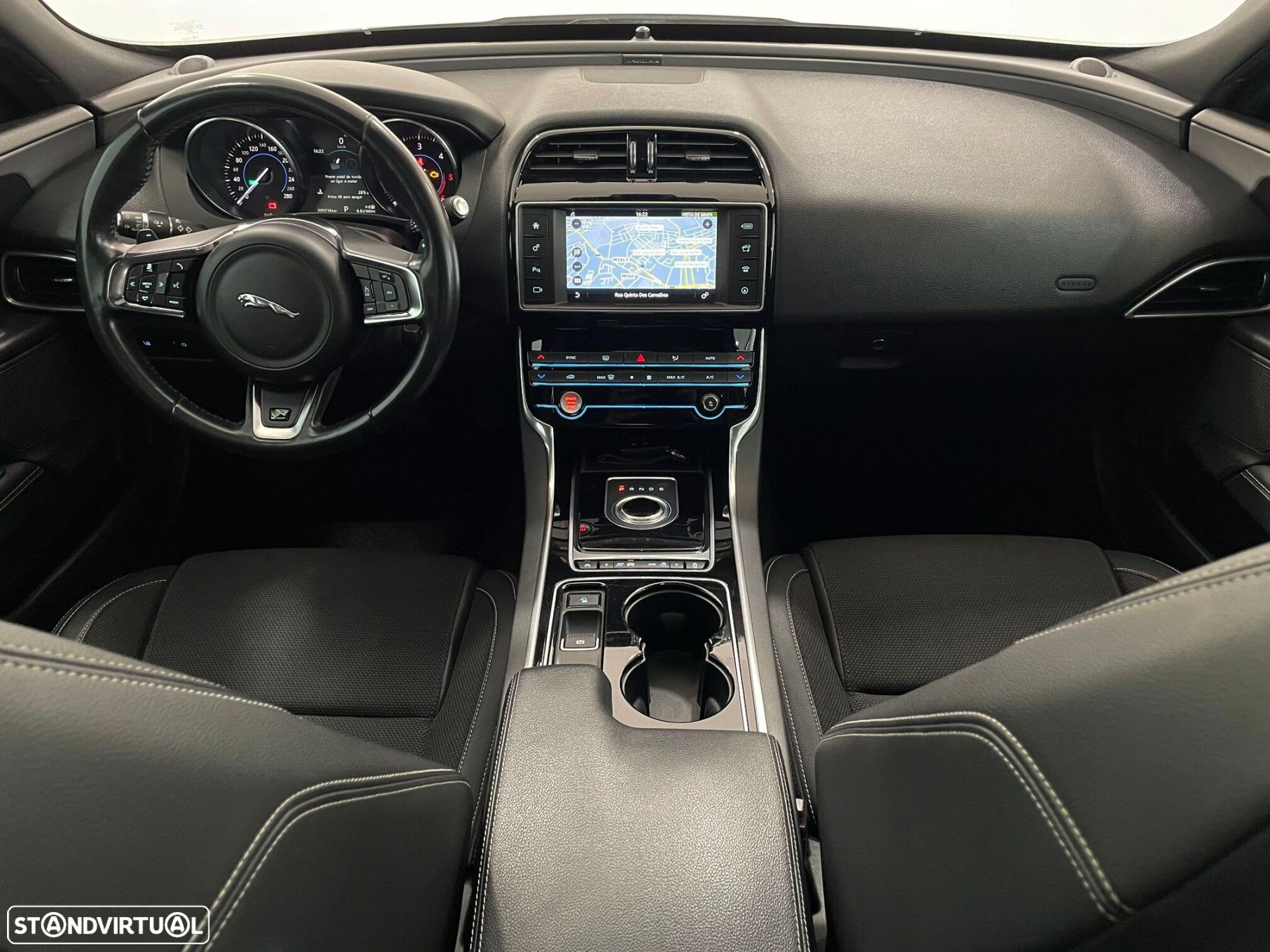 Jaguar XE 2.0 D R-Sport Aut. - 6