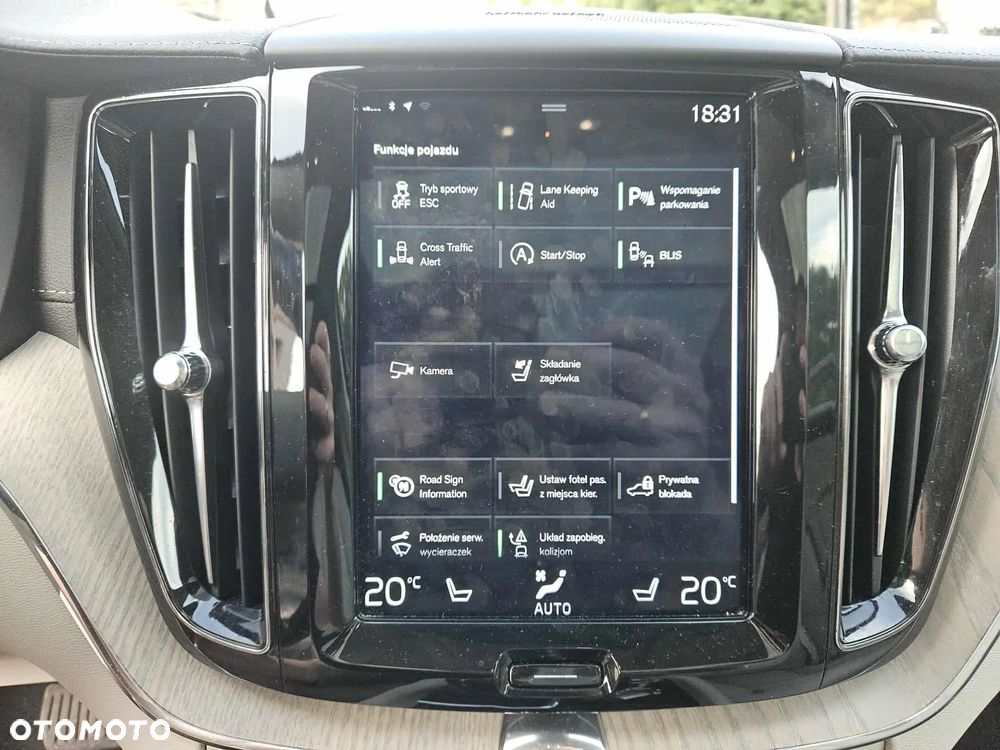 Volvo XC 60 T5 AWD Inscription - 17