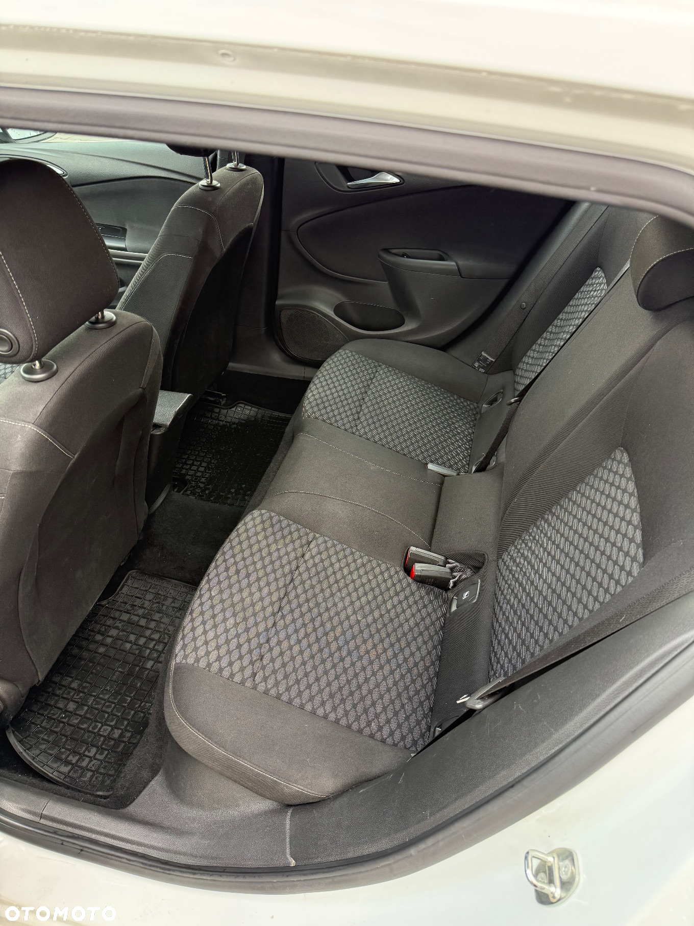 Opel Astra 1.6 D (CDTI) Sports Tourer Business - 9