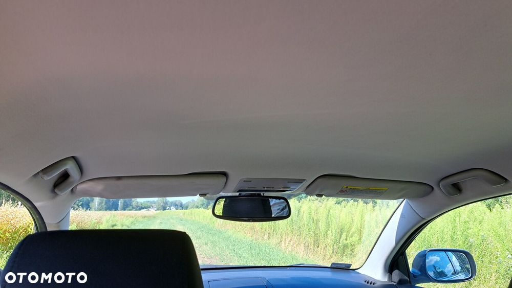 Toyota Avensis 2.0 VVT-i Sol plus - 29