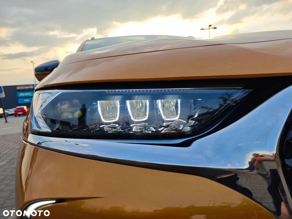 DS Automobiles DS 7 Crossback - 10