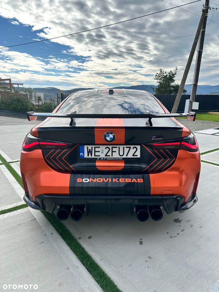 BMW M4 2023 photo 4
