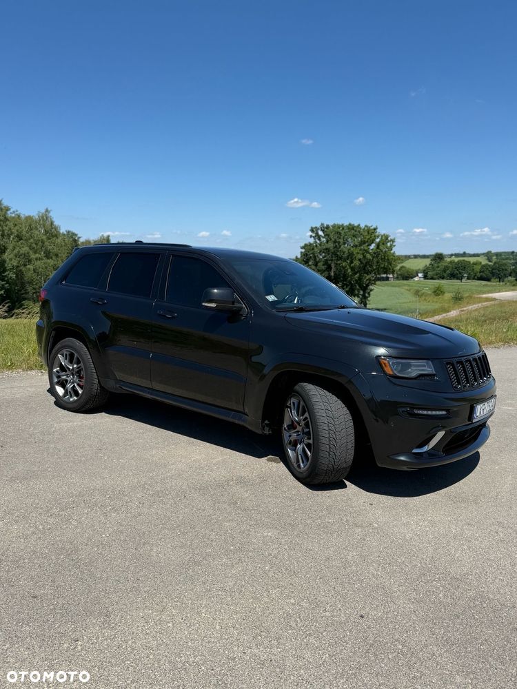 Jeep Grand Cherokee - 11