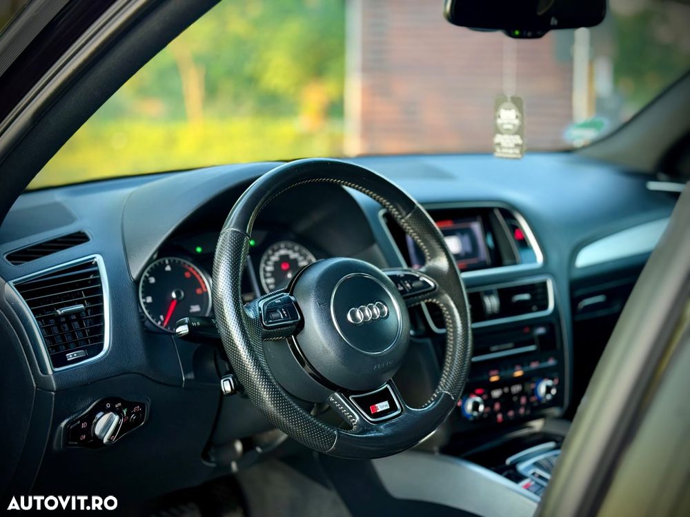 Audi Q5 2.0 TDI Quattro S tronic Design - 6