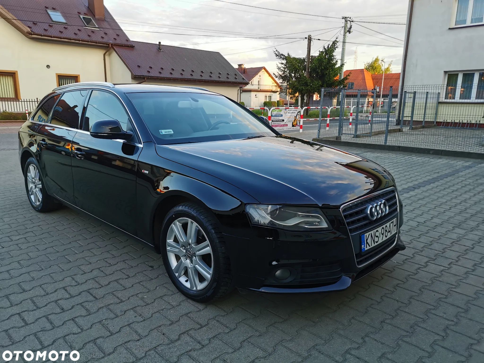 Audi A4 - 1