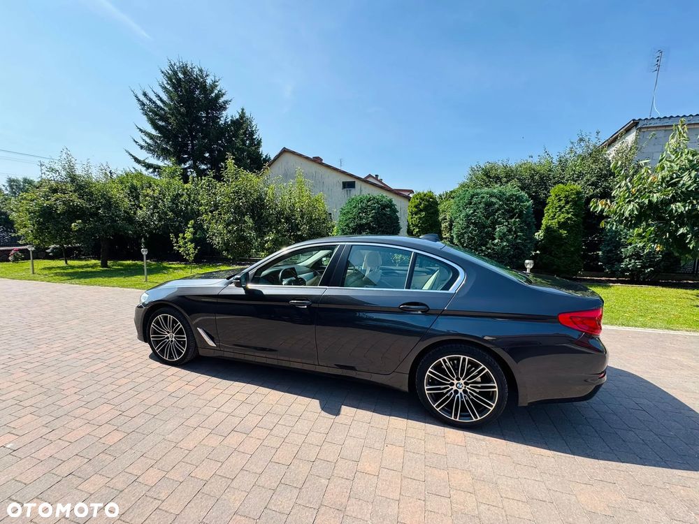 BMW Seria 5 520d - 8