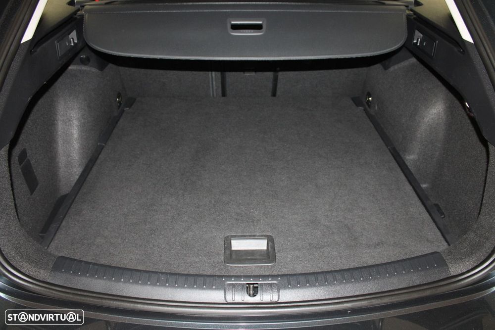 SEAT Leon ST 2.0 TDI Style - 26