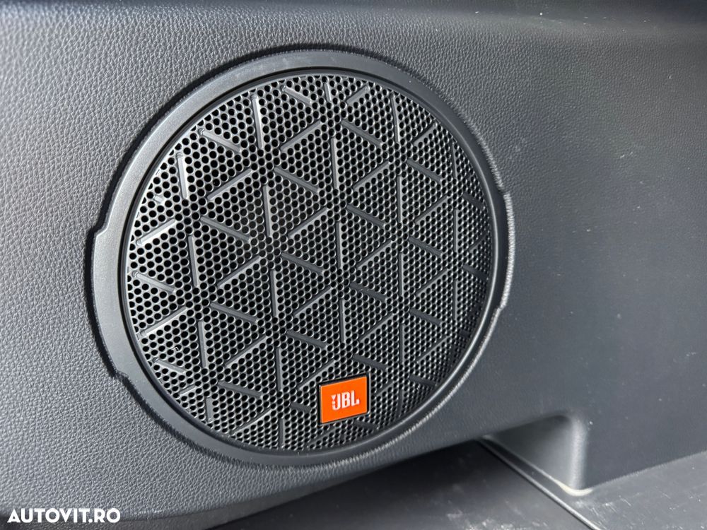 Toyota RAV4 2.5 4x4 Black Edition - 13