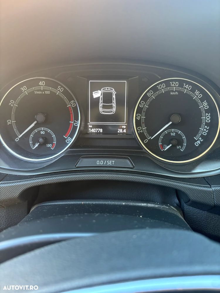 Skoda Fabia 1.0 TSI Ambition - 5