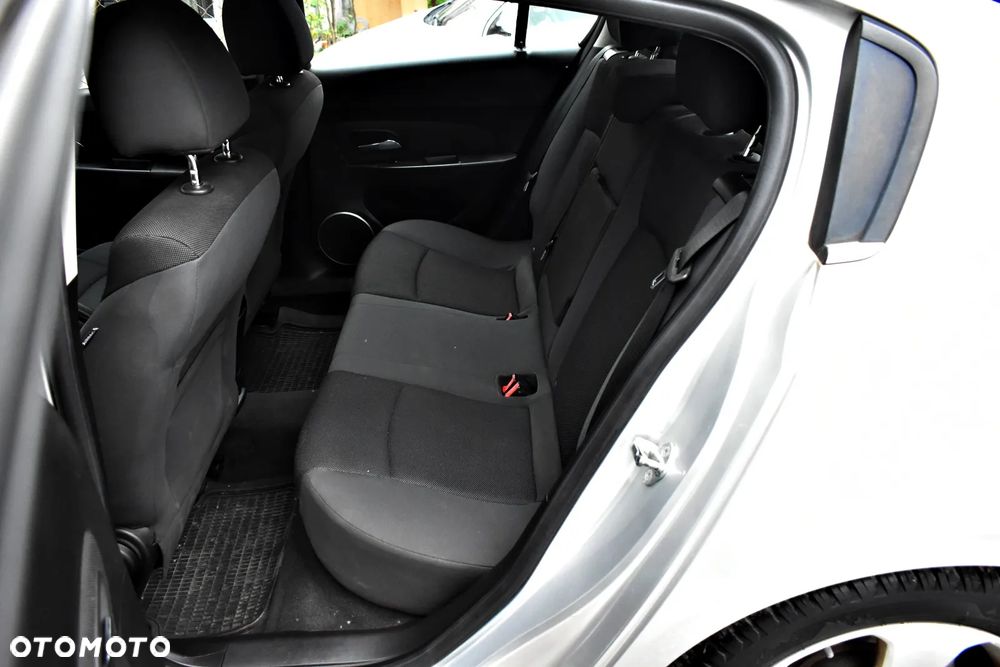 Chevrolet Cruze 1.8 LT+ - 20