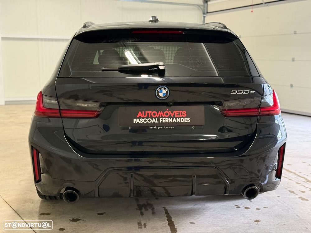 BMW 330 e Aut. M Sport - 25