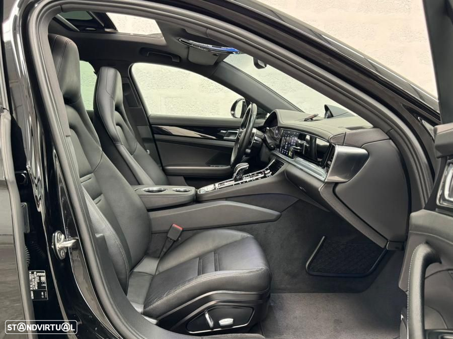 Porsche Panamera 4 E-Hybrid Executive - 39