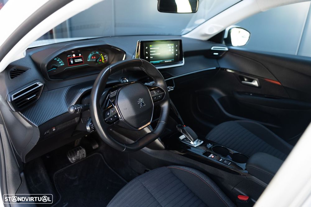 Peugeot e-208 50kWh Active - 10