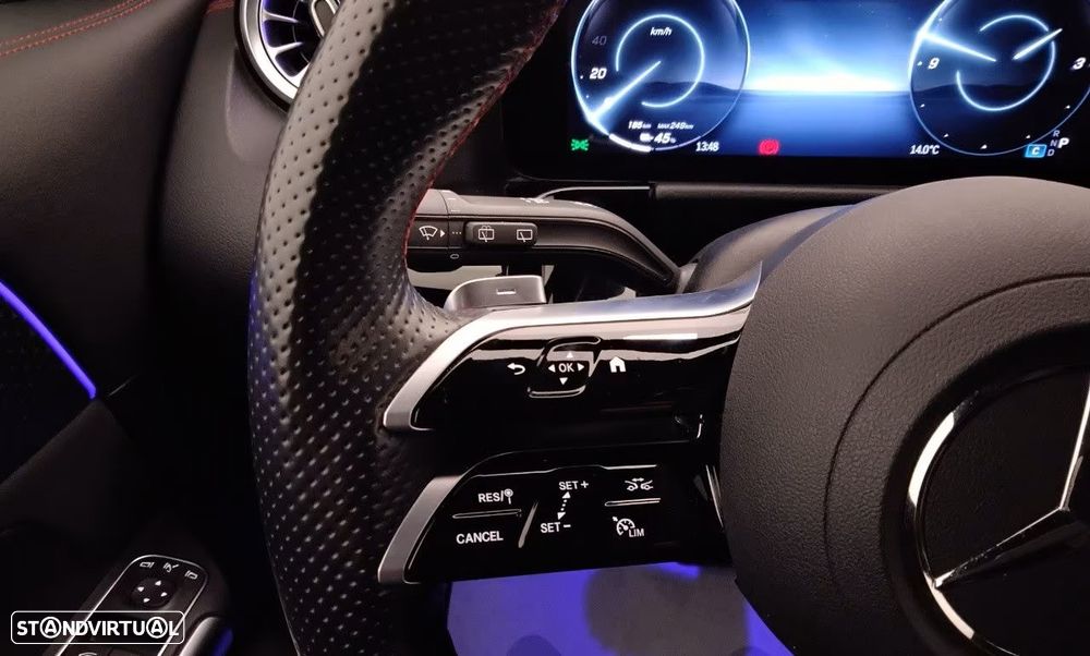 Mercedes-Benz EQA 250+ AMG Line - 10