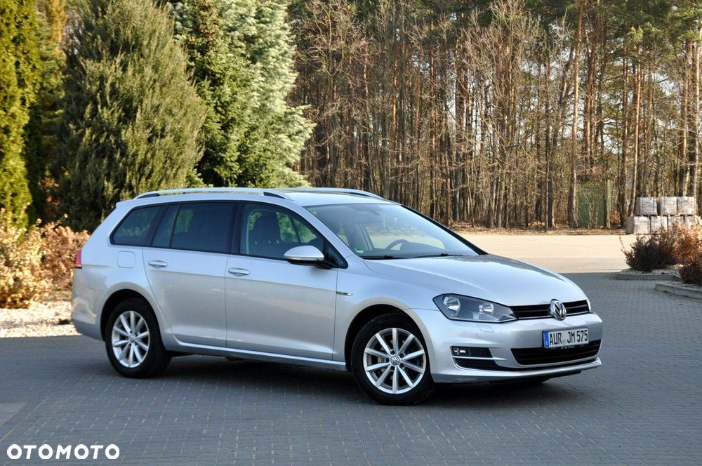 Volkswagen Golf - 3