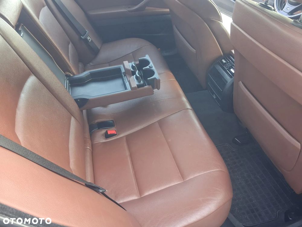 BMW Seria 5 520d Luxury Line - 24