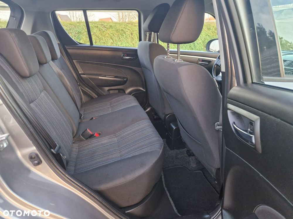 Suzuki Swift - 16