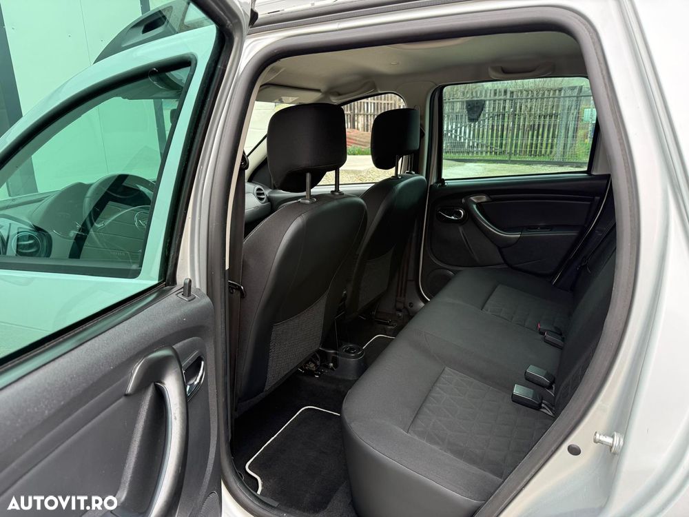 Dacia Duster dCi 110 FAP 4x4 Prestige - 15