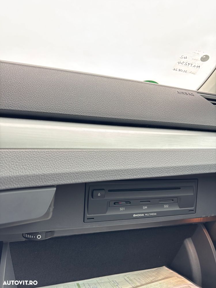 Skoda Superb 2.0 TDI DSG Sportline - 14