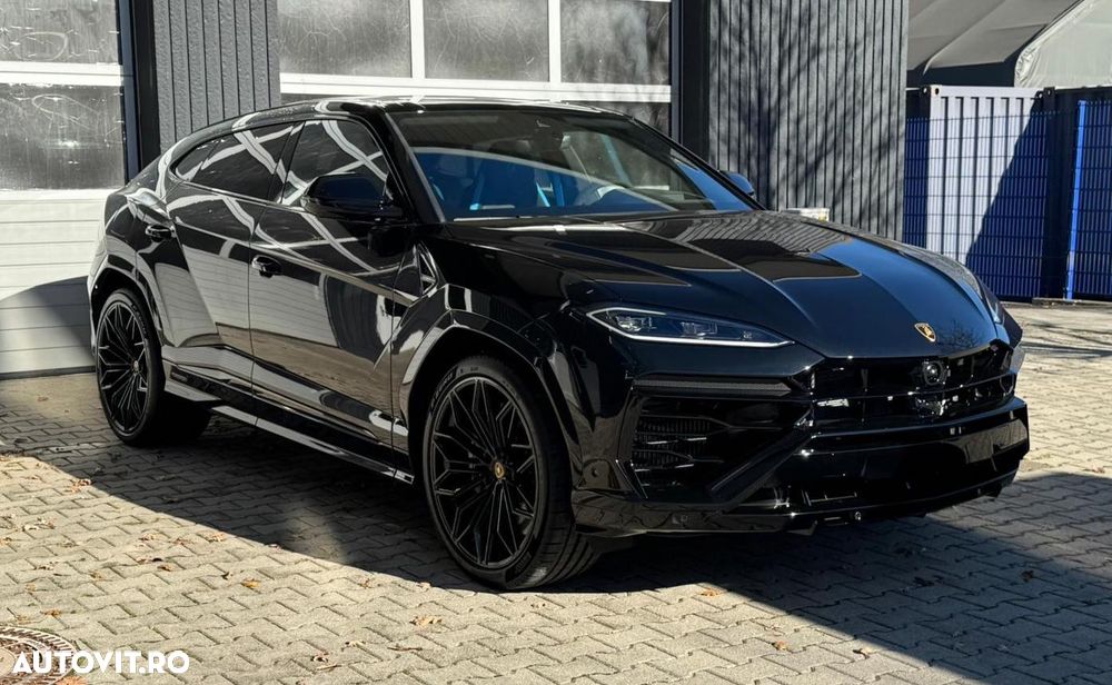 Lamborghini URUS - 4