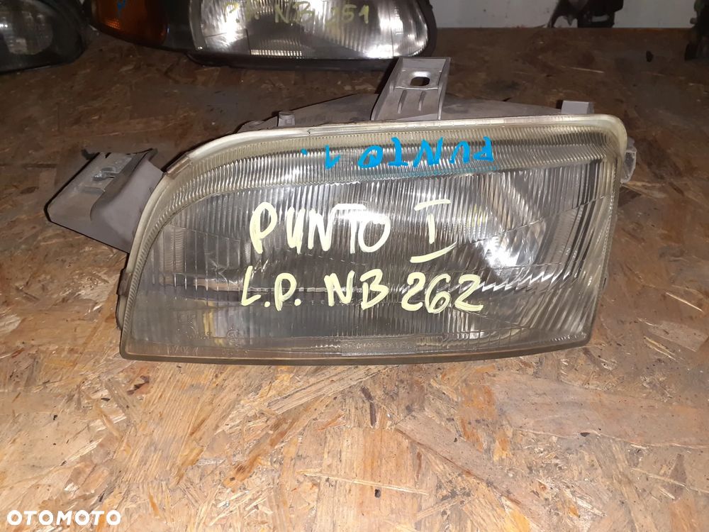Reflektor LEWY LEWA LAMPA PRZÓD FIAT PUNTO 1 I