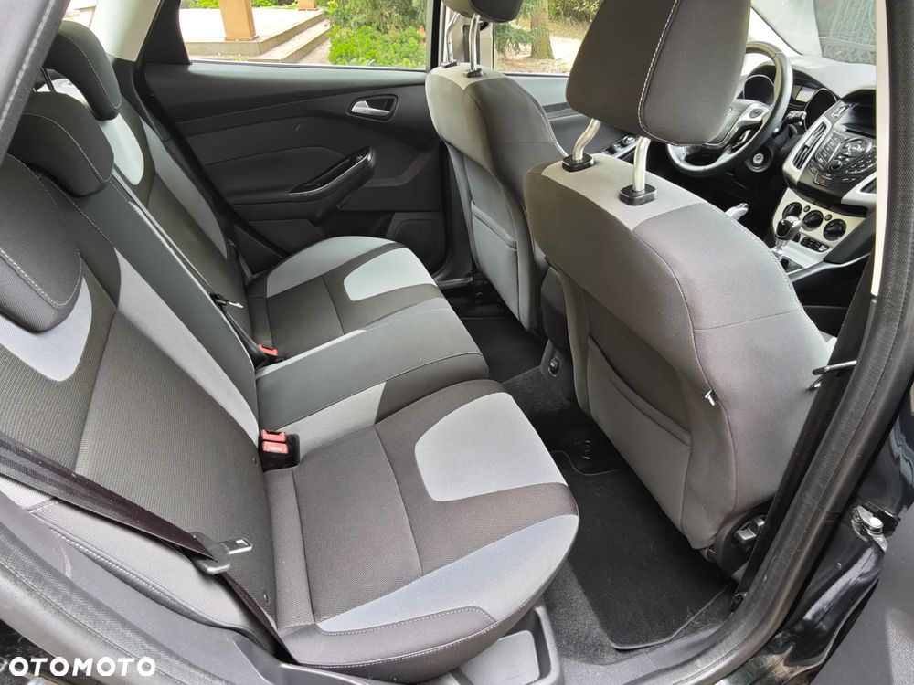 Ford Focus 1.6 TDCi DPF Champions Edition - 28