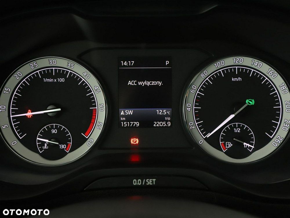 Skoda Karoq 1.6 TDI SCR DSG Style - 23