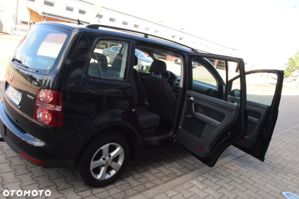 Volkswagen Touran 2.0 EcoFuel United - 20