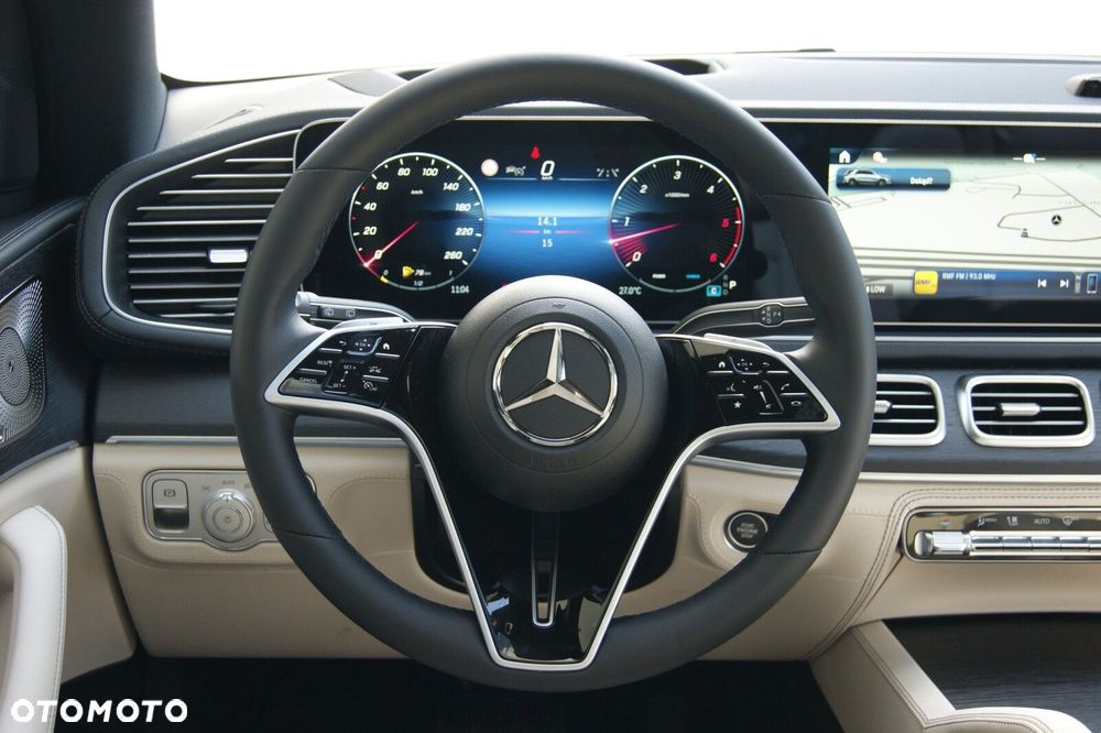 Mercedes-Benz GLE - 10