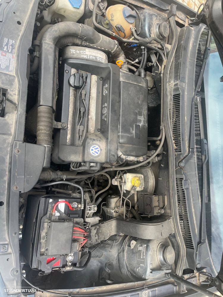 VW Golf - 6