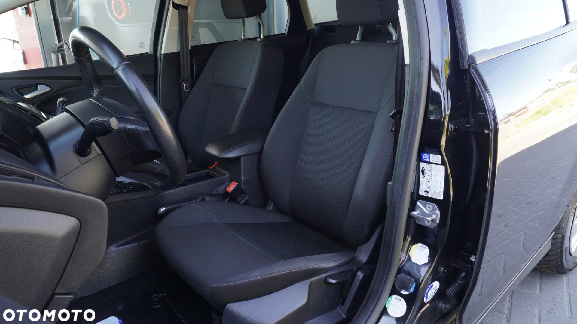 Ford Focus 1.5 EcoBlue Active Business - 23