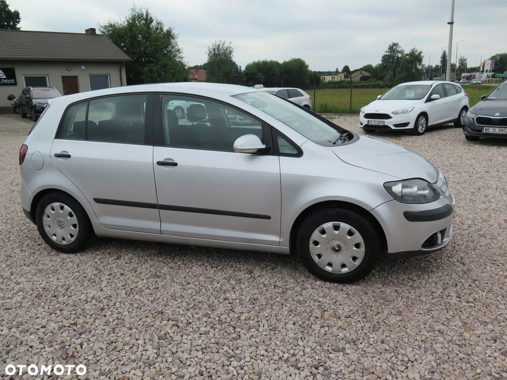 Volkswagen Golf Plus - 10