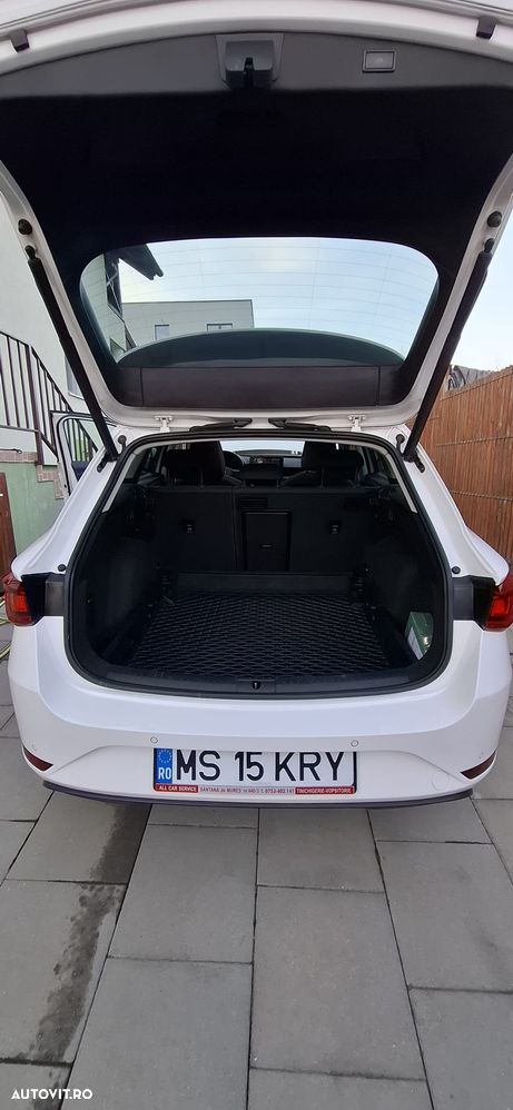 Seat Leon 2.0 TDI DSG Style - 8