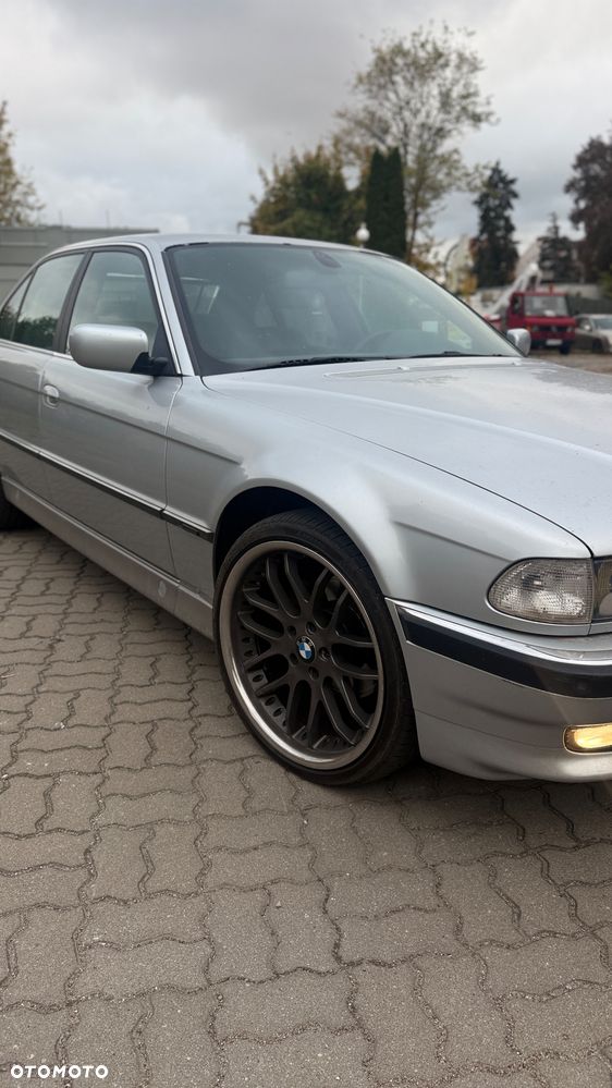 BMW Seria 7