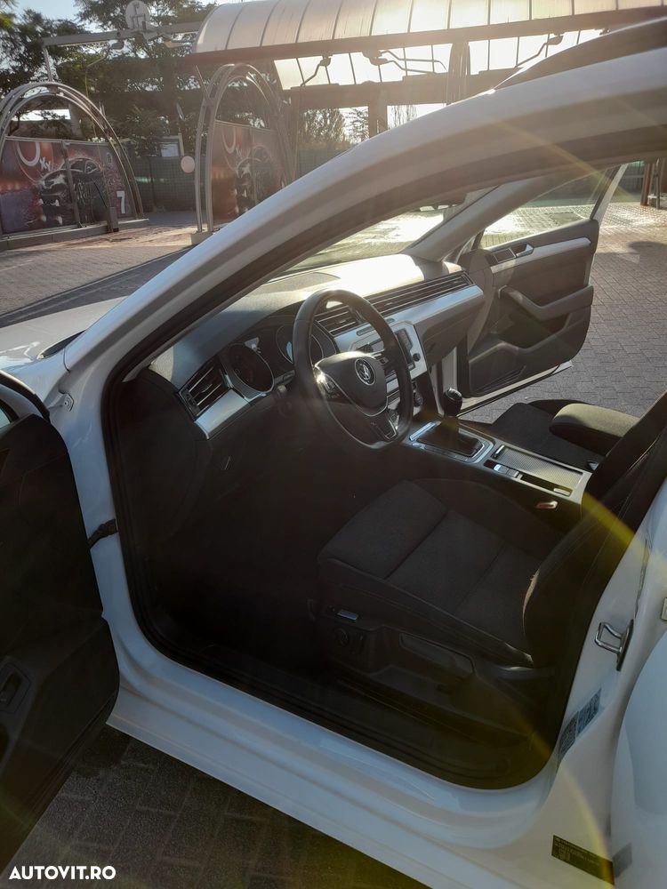 VOLKSWAGEN Passat 2016 — imagine 35